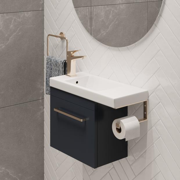 Tivoli Vanity