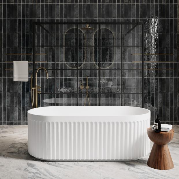 Laurel Freestanding Bath