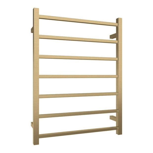 Quadro 7-Bar Heated Towel Rail (800x600)