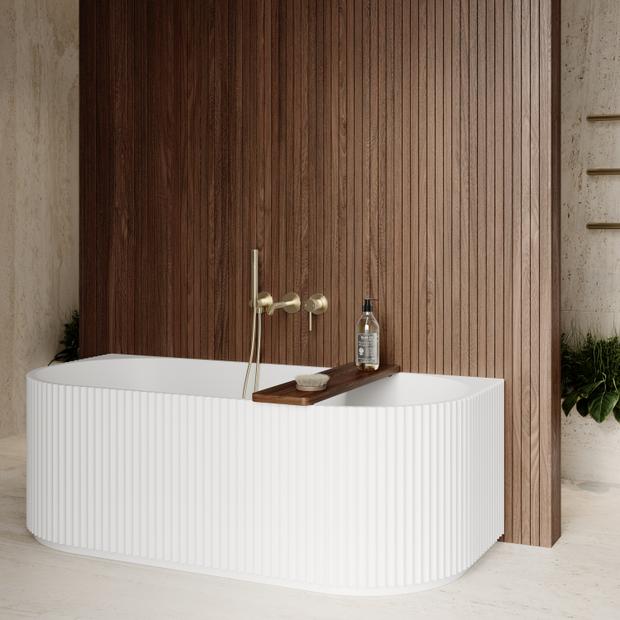 Willow Back-to-Wall Bath